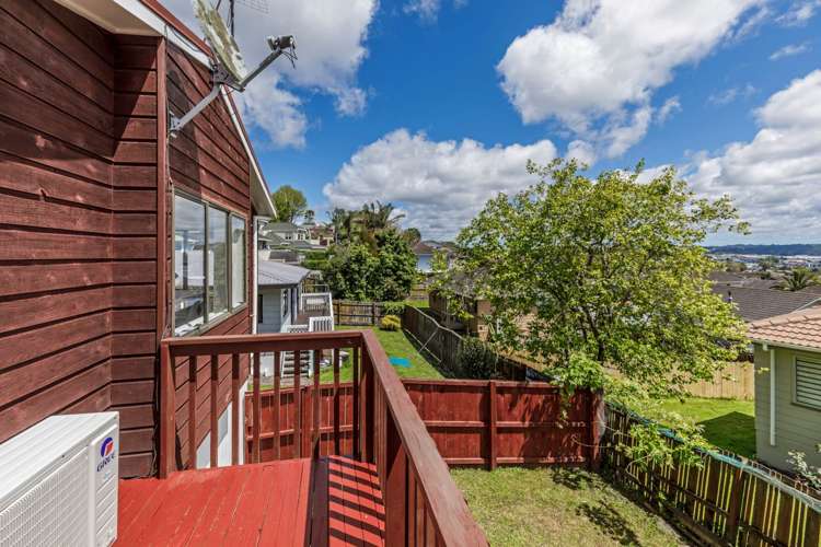 2/148 Sunset Road Unsworth Heights_18