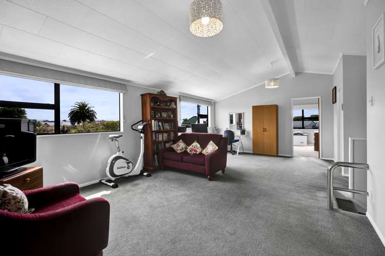 11 County Drive Hawera_22