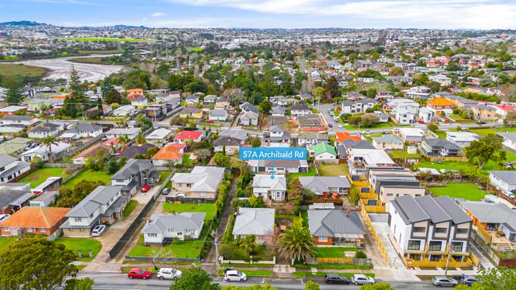 57a Archibald Road Kelston_38