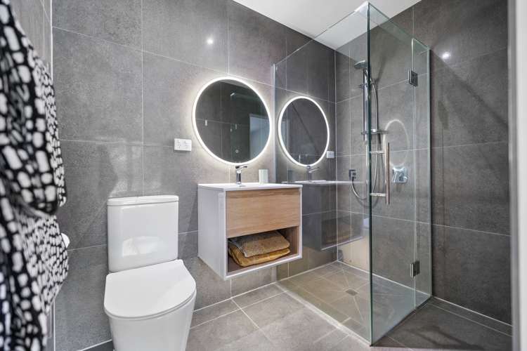 54 Xenicus Rise Glenorchy_18