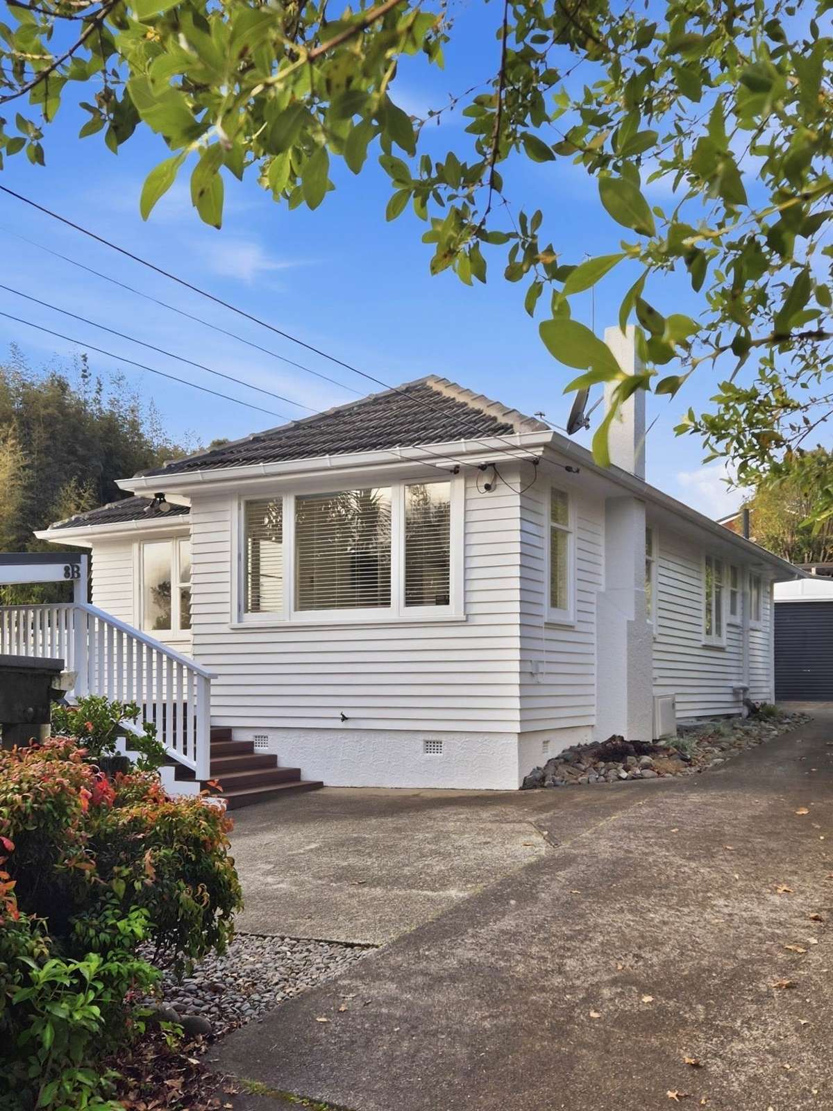 2/8 Arahoe Road_5
