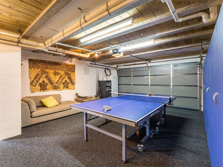 24 Esslin Road Surfdale_30