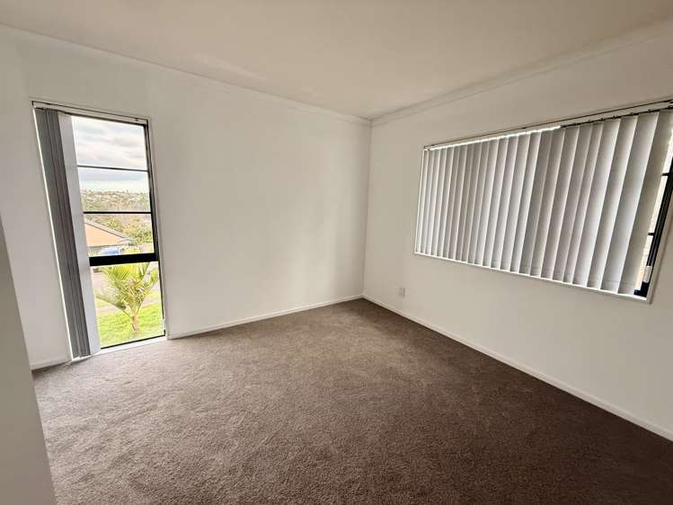 24 Bluebird Crescent Unsworth Heights_13