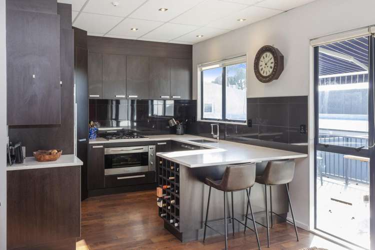 1/8 Homersham Place Burnside_7