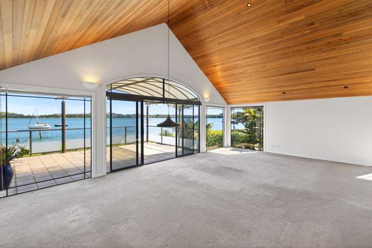 20 The Parade Bucklands Beach_9