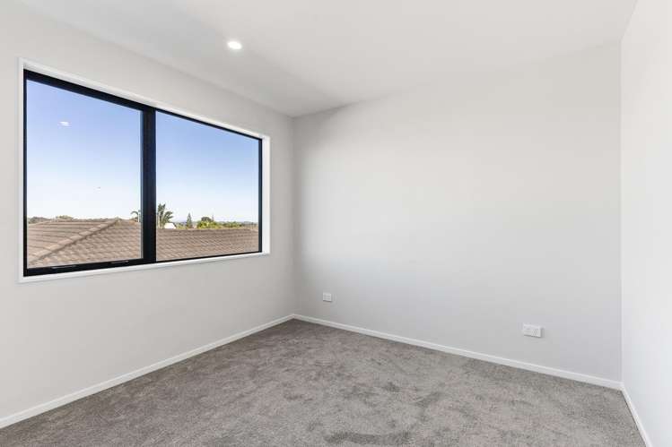 1-4/37 Barneys Farm Road Clendon Park_11