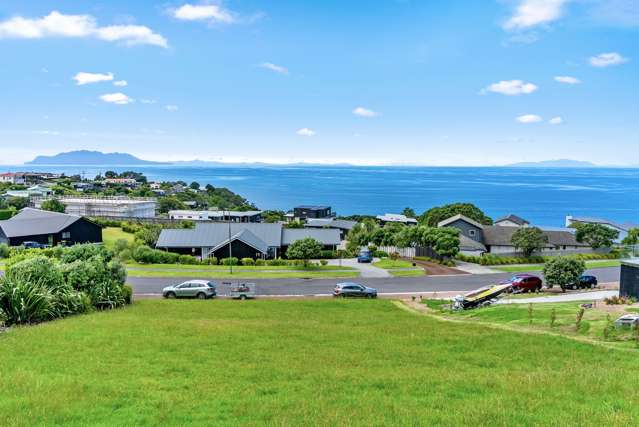 Coastal Dream with Island Views