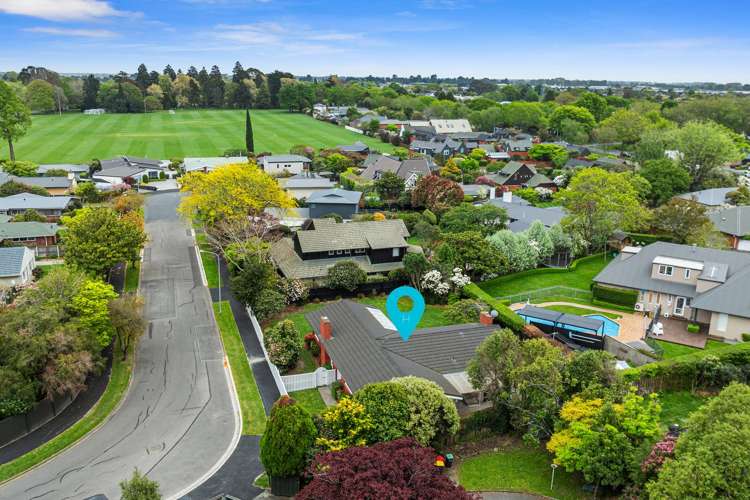 12 Brackendale Place Burnside_21