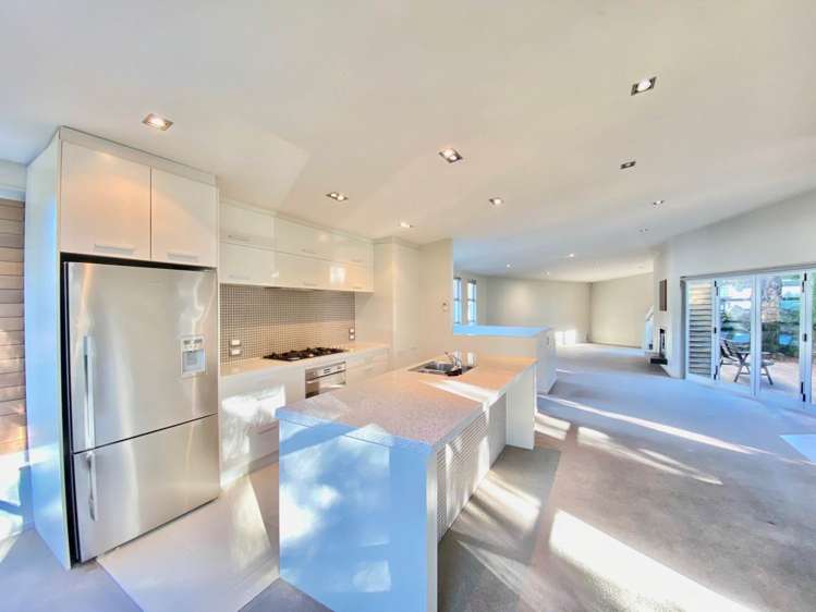 32 Peary Road Mount Eden_4