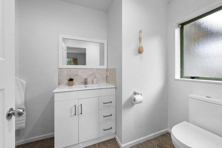 99A Mead Street Avondale_14