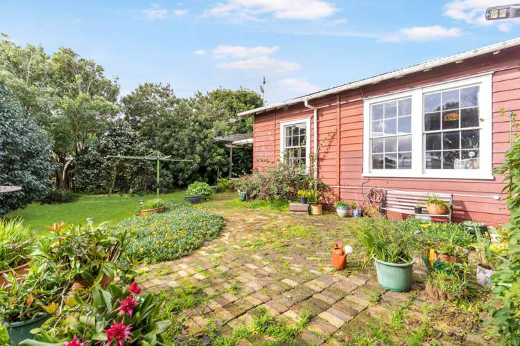 14 Thomas Road Mangere_20