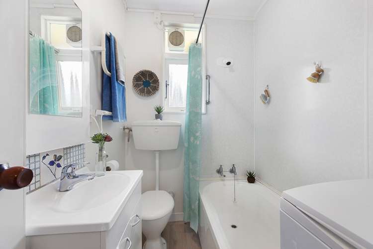 41/46 Hiropi Street Newtown_5