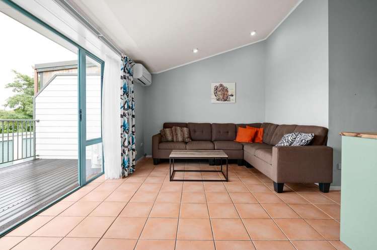 8/11 Bryce Lane Hamilton Central_3