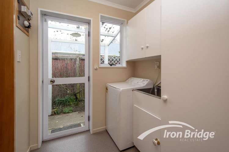 2/44 Hills Road Edgeware_9