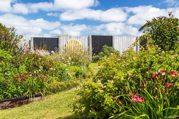 352 Grahams Beach Road Waiuku_20