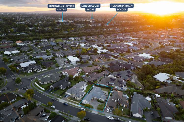 88 Huntington Drive Huntington_28