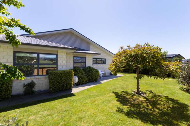 94 The Drive Paraparaumu Beach_23