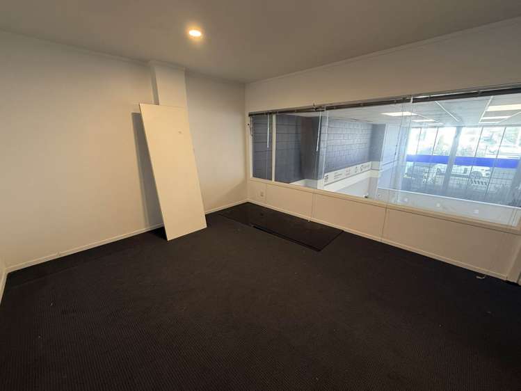 11 Binsted Road New Lynn_14