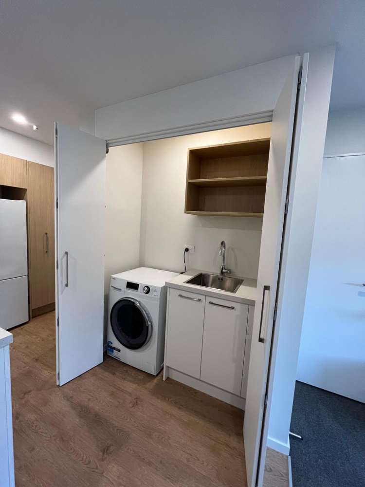  2/48 Glen Road Stokes Valley_6