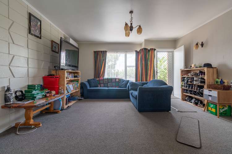 2/2 Oak Street Morrinsville_5