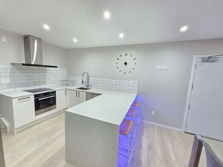 27A Seon Place Birkdale_14