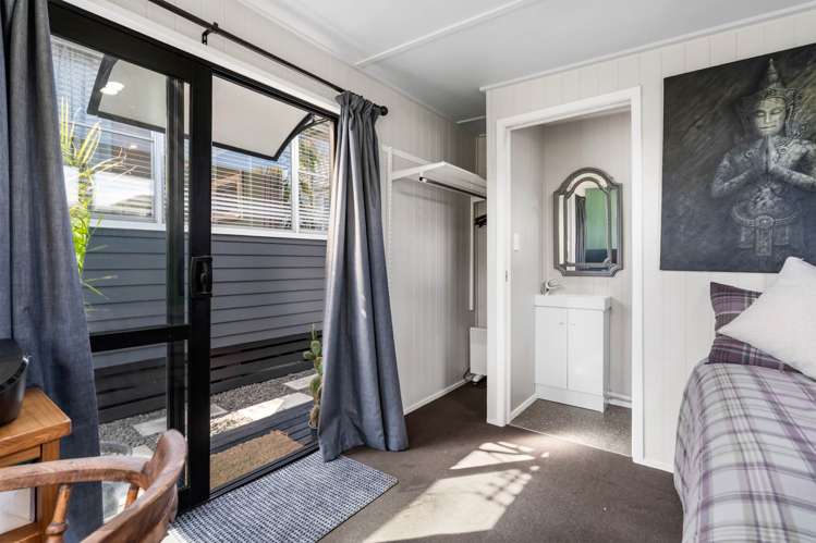 76A Wharf Road Clarks Beach_22