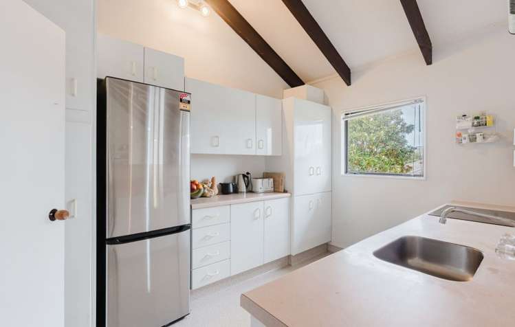 70 Sunnyhills Ave Glenview_6