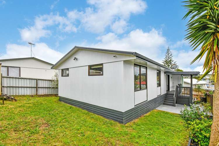 2/10 Nearco Street Randwick Park_2