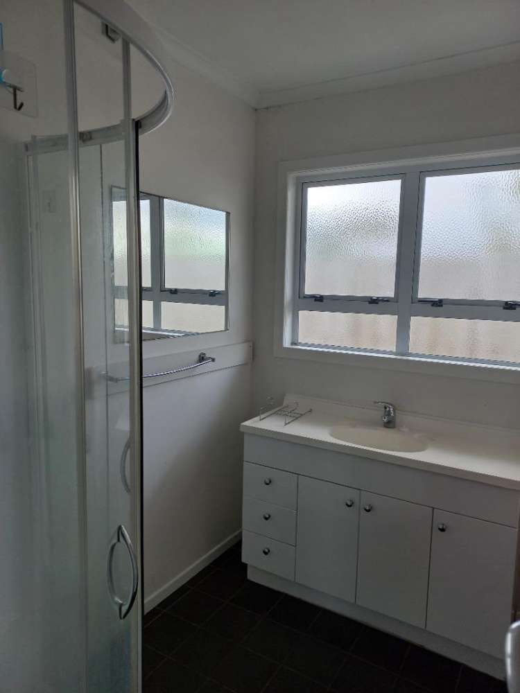 37 Swansea Road Stratford_4