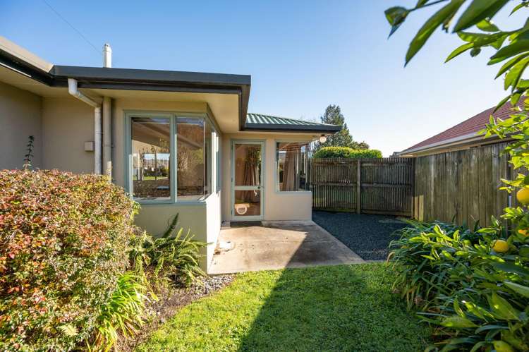 85 Kingsford Drive Stoke_17
