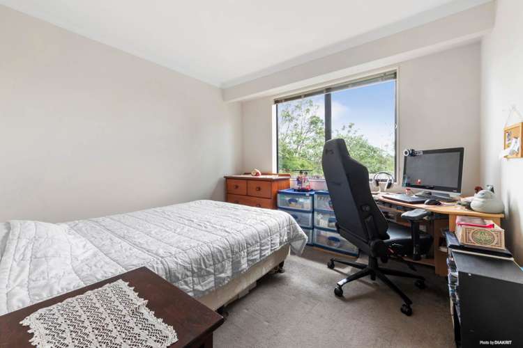 55 Tiriwa Drive Massey_15