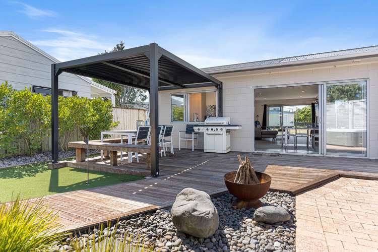 203a The Square Whangamata_24