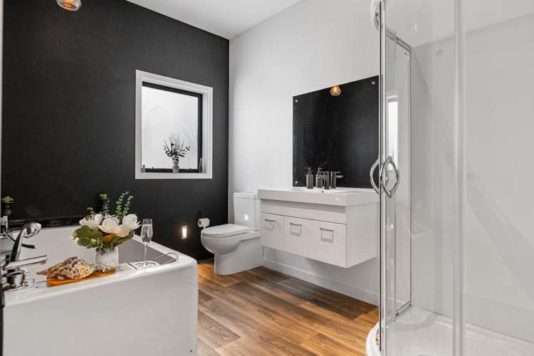 10 Ellesmere Close Pyes Pa_10