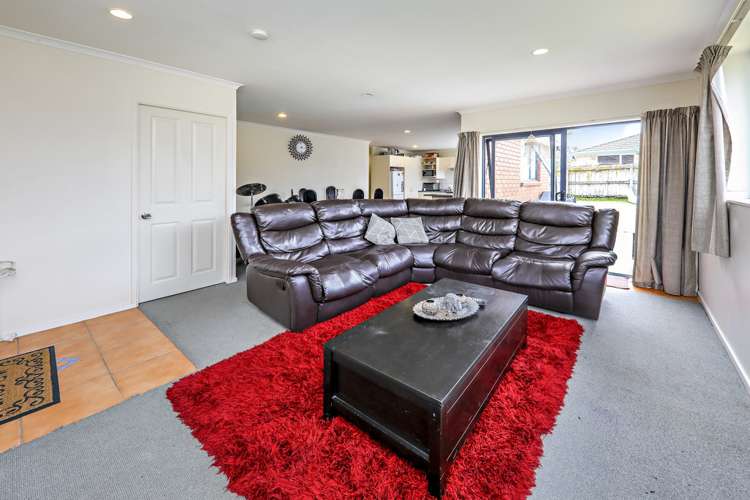 27 Glenveagh Park Drive Manurewa_1