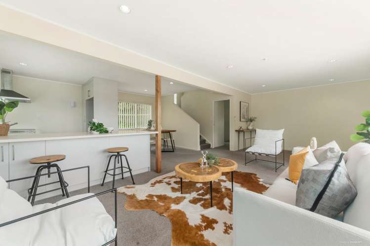 41 Esther Place_5