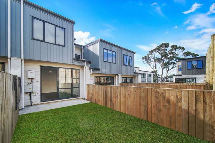12 Routhmore Street 10673_13