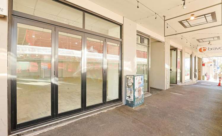 Shop 1 | 12 Beresford Square City Centre_1