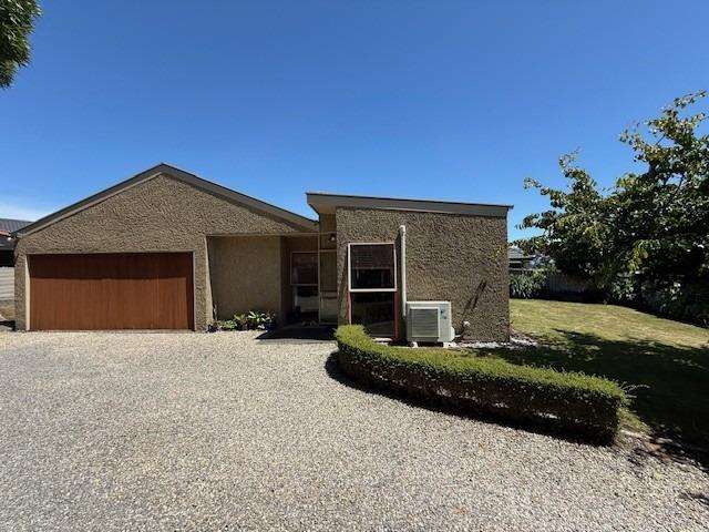 Tidy Family Home Close To Richmond CBD