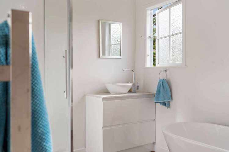 11 Green Lane Helensville_14