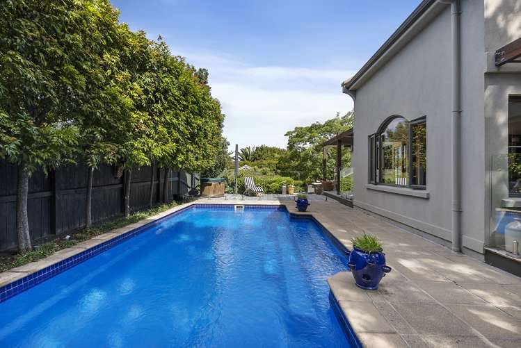 67 Shelly Bay Road Beachlands_16