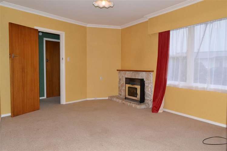43 Parsons Avenue Levin_2