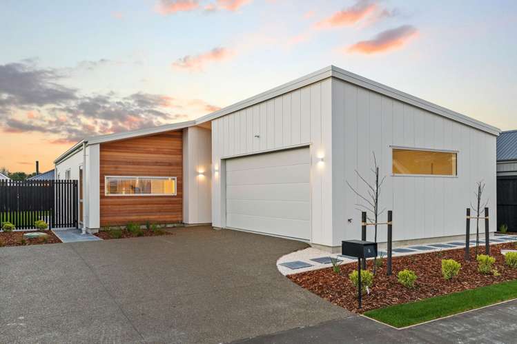 14 Greystone Close_0