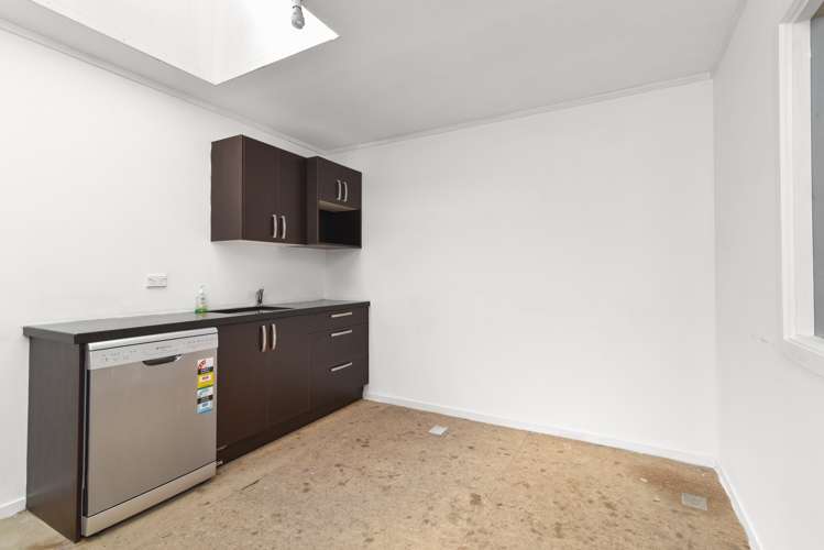 Unit A/538 Kaikorai Valley Road Kenmure_7