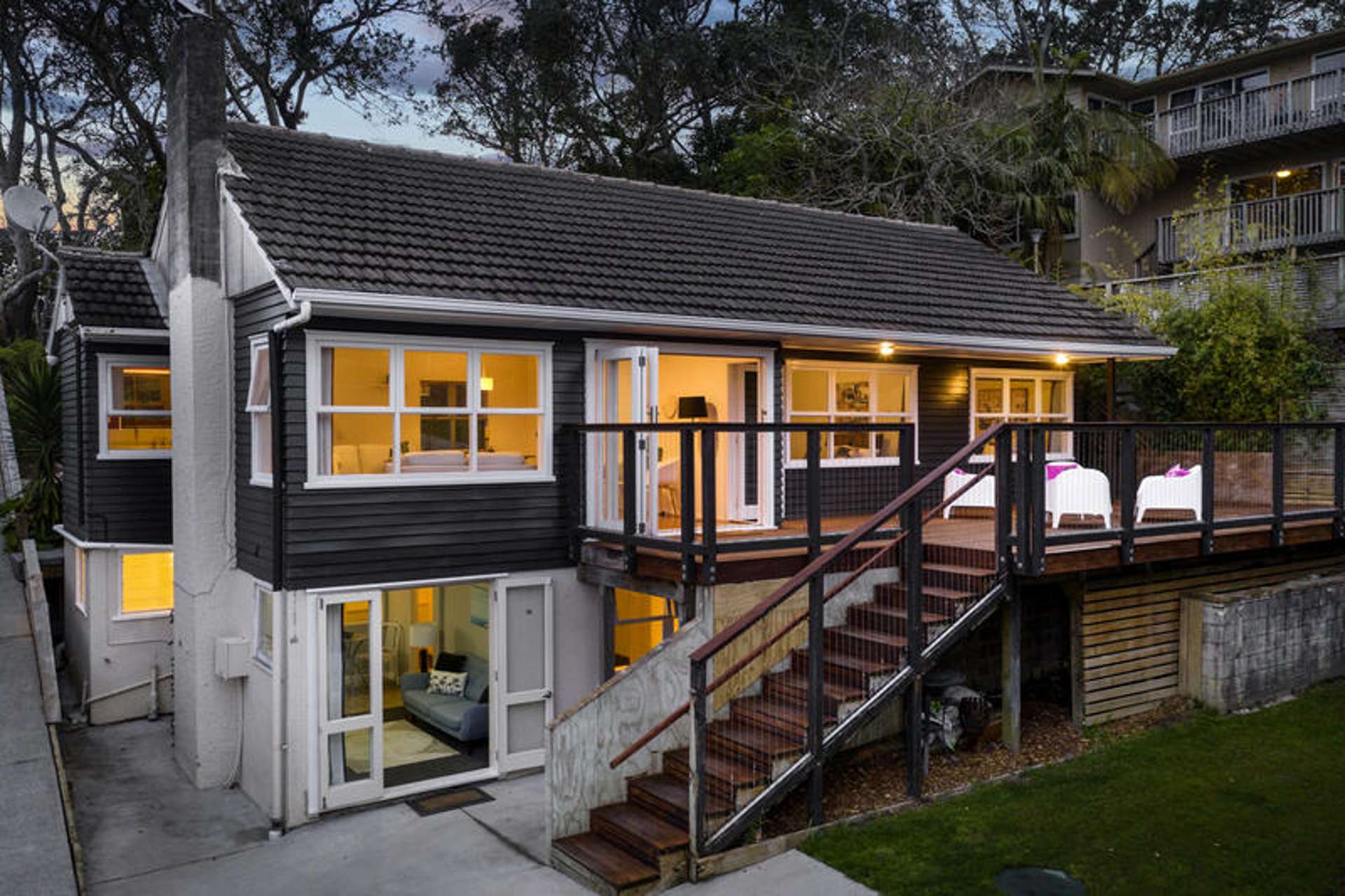 239 Golf Road Titirangi_0