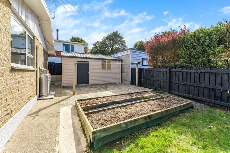 2 Kaira Street Sawyers Bay_15
