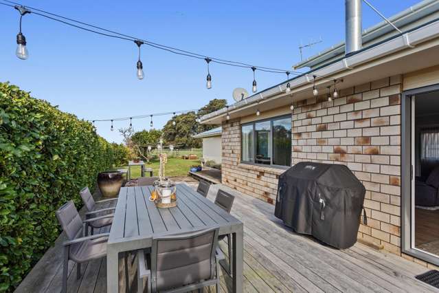 19 East Bank Road Thornton_3