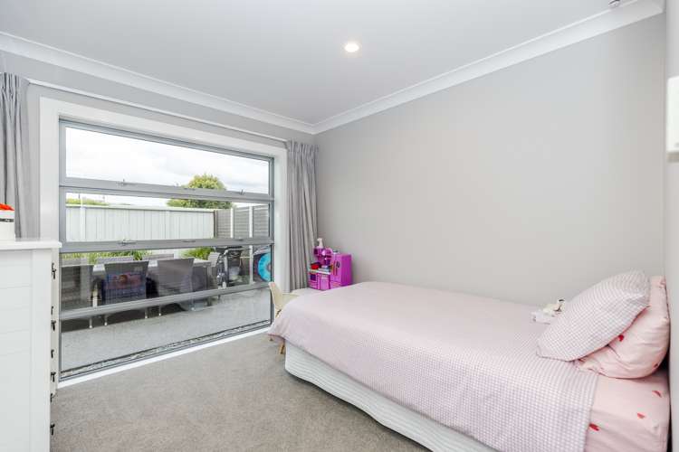 54 Chedworth Avenue Chedworth_26