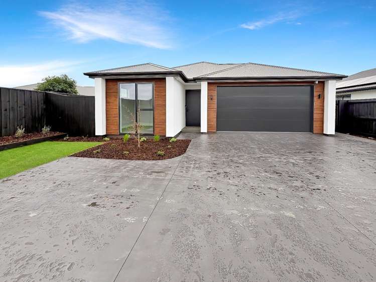 57 Ashurst Crescent_0
