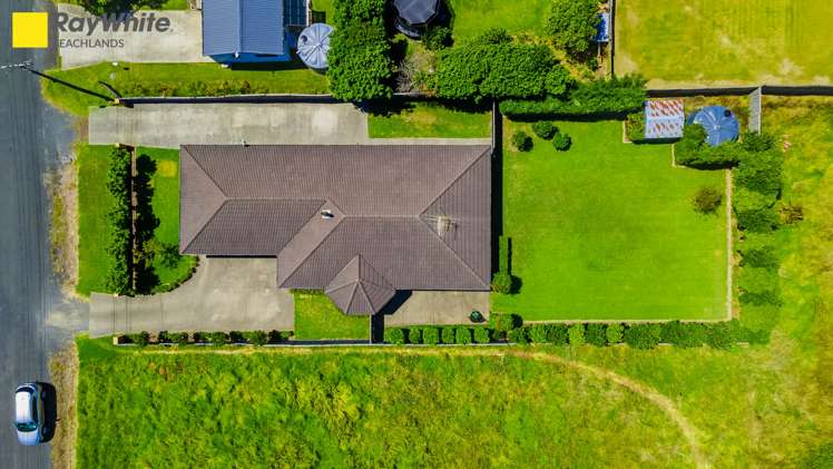 17 Fourth View Avenue Beachlands_31