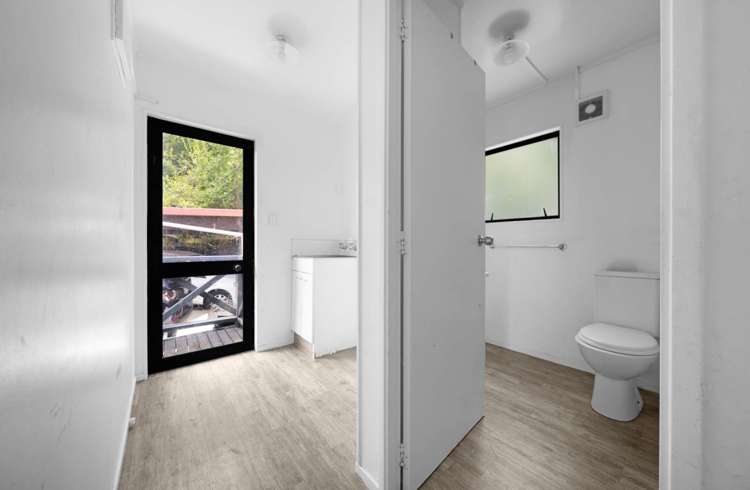 2/211 Weymouth Road Manurewa_6